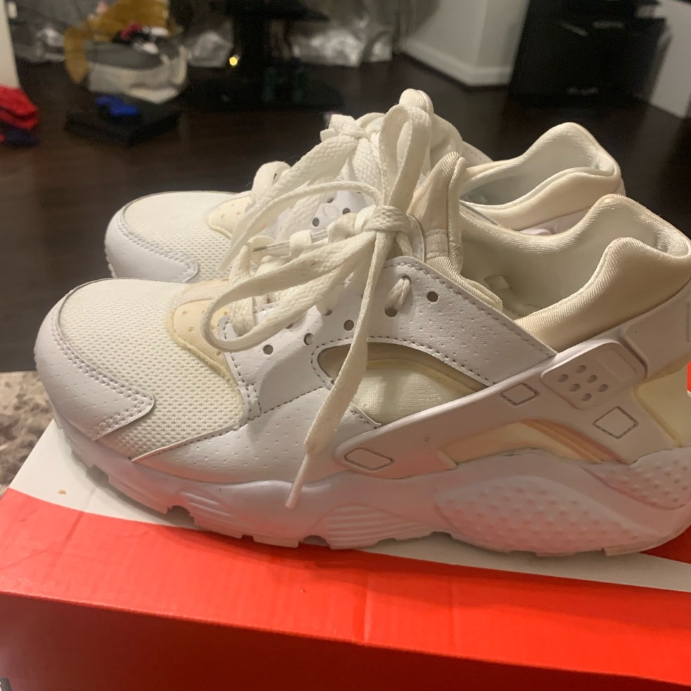 New! Nike Sneakers boys